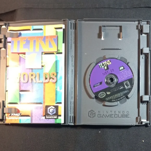 Nintendo GameCube Tetris Worlds - Vibrant Puzzle Challenge - Picture 2 of 3